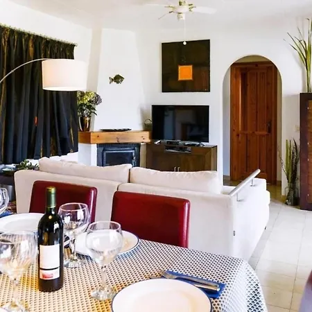 Haus Francoli 펜션 L' Escala